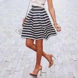 ADORABLE STRIPE PLEATED A LINE MIDI SKIRT